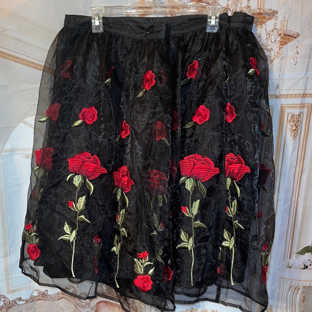 Plus size rose skirt